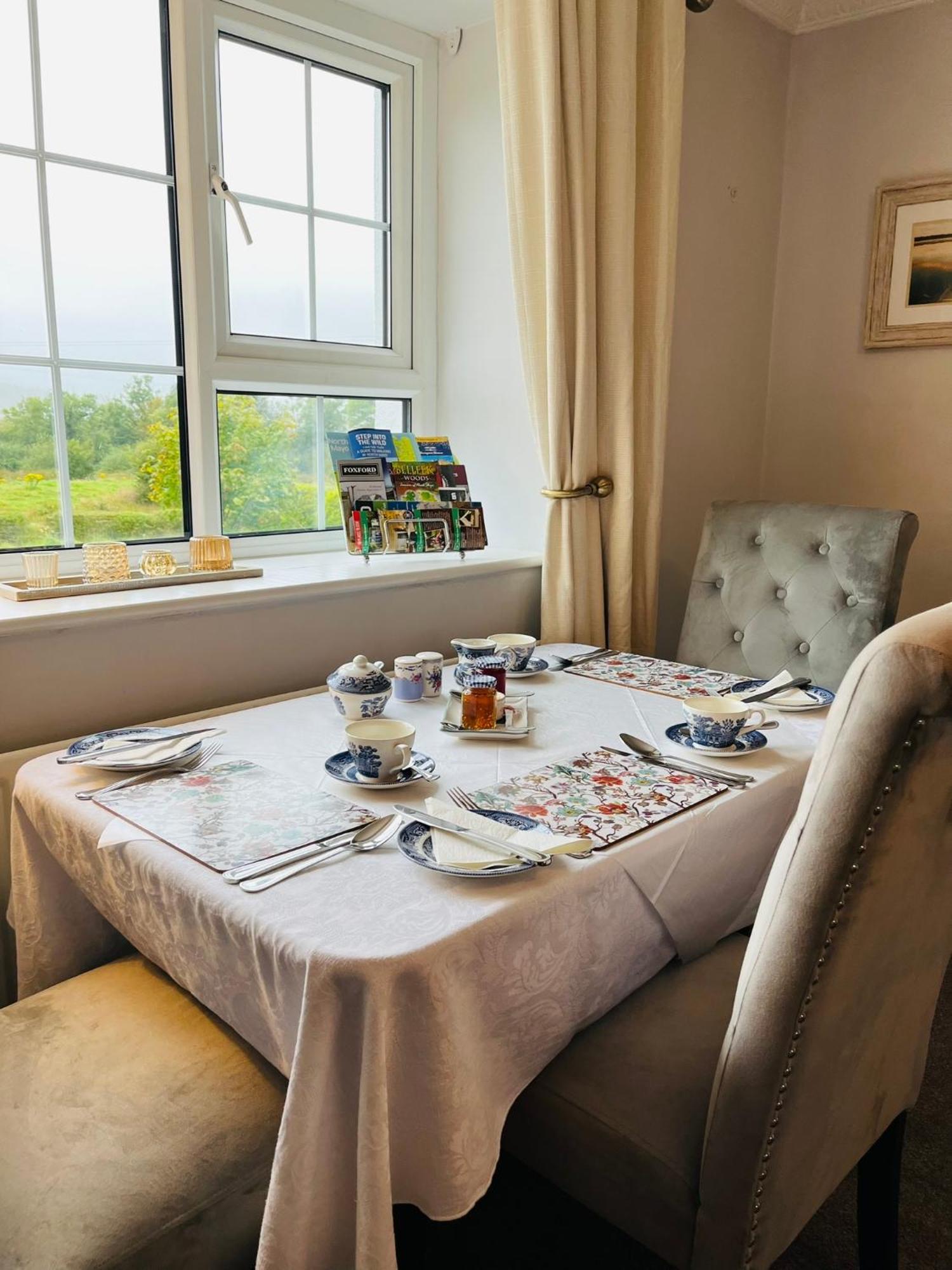 Hillcrest Farmhouse Bed & Breakfast Boyhollagh Dış mekan fotoğraf